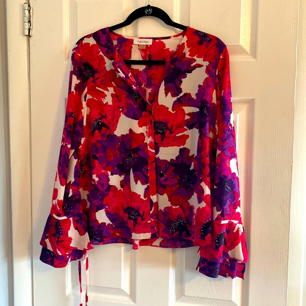 Calvin Klein petite Large print blouse